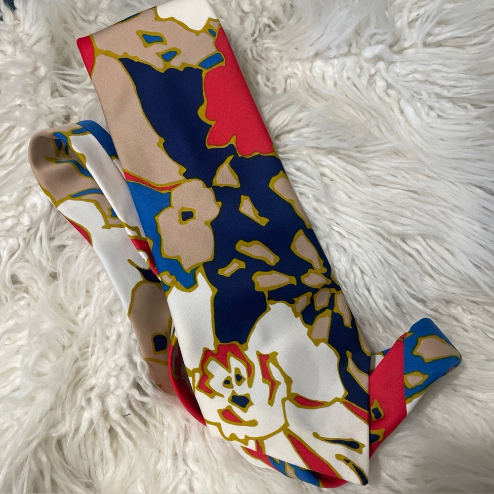 Vintage Mens Necktie Blue Red Tiki Print Floral Hawaiian Bold Graphic